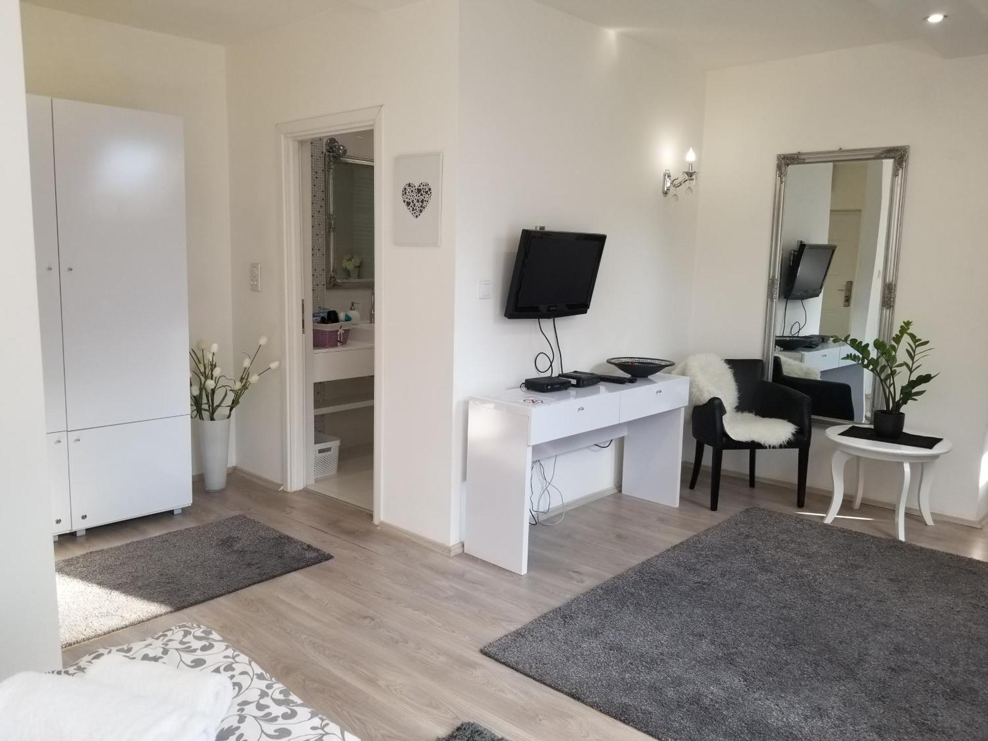 Stan Na Dan Angel Apartment Novi Sad Phòng bức ảnh